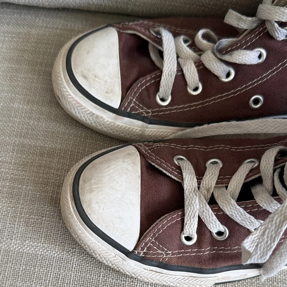 Converse Kids High-Top Sneakers in Brown Youth Size 3 Boy or Girl